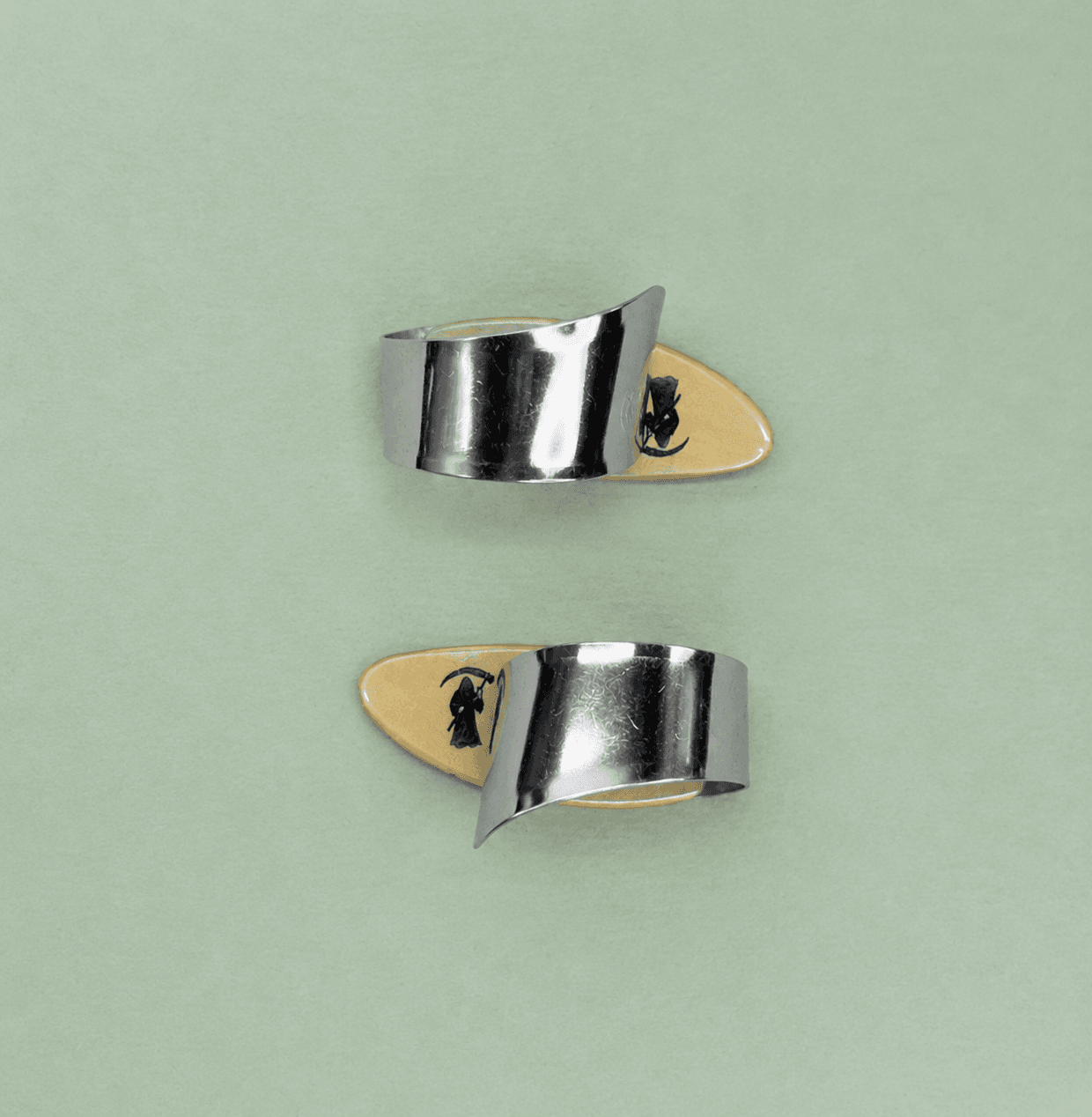 ToneSlabs Thumbpicks "The IckesSickle" - Image 2